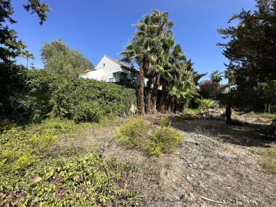 Residential Plot in Nueva Andalucía - Image 5