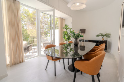 4 Bedroom Detached Villa in Nueva Andalucía - Image 4