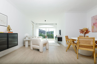 3 Bedroom Ground Floor Apartment in La Quinta - Image 3
