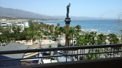 3 Bedroom Middle Floor Apartment in Puerto Banús