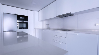 3 Bedroom Top Floor Apartment in Nueva Andalucía - Image 5