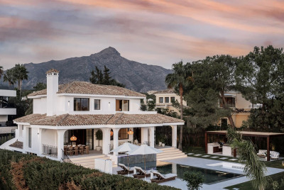 5 Bedroom Detached Villa in Nueva Andalucía
