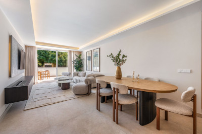 3 Bedroom Middle Floor Apartment in Nueva Andalucía - Image 1
