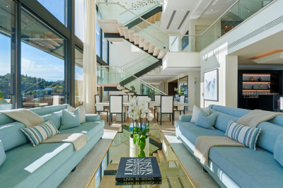 5 Bedroom Detached Villa in El Madroñal - Image 5