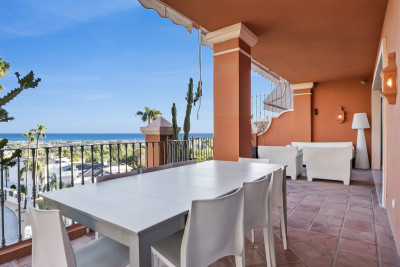 3 Bedroom Penthouse Duplex in La Quinta - Image 1