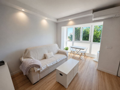 1 Bedroom Top Floor Apartment in Nueva Andalucía - Image 1
