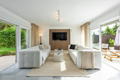 3 Bedroom Detached Villa in Nueva Andalucía - Image 4