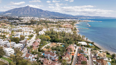 7 Bedroom Semi-Detached House in Puerto Banús - Image 4