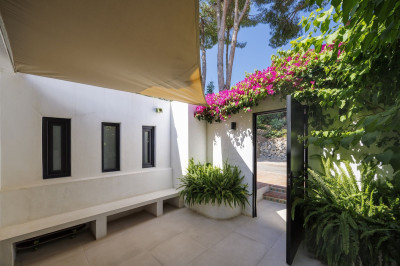 3 Bedroom Semi-Detached House in Nueva Andalucía - Image 3