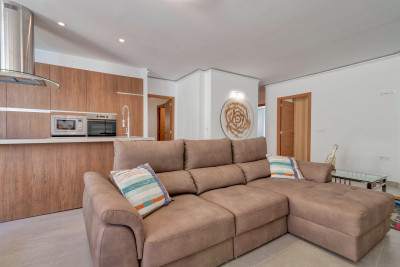 3 Bedroom Middle Floor Apartment in Puerto Banús