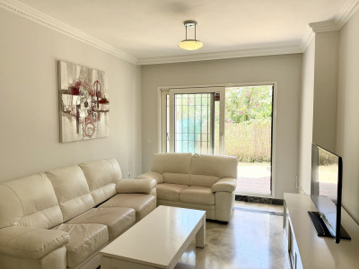 2 Bedroom Ground Floor Apartment in Nueva Andalucía - Image 4