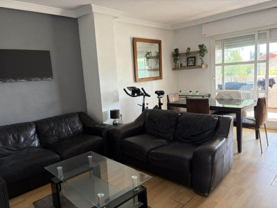 2 Bedroom Middle Floor Apartment in Nueva Andalucía - Image 3