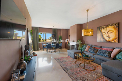 3 Bedroom Middle Floor Apartment in Nueva Andalucía - Image 2