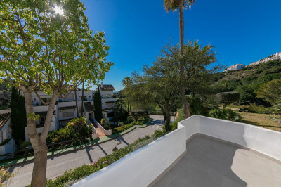 2 Bedroom Ground Floor Apartment in La Quinta - Image 5