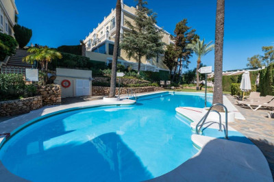 2 Bedroom Top Floor Apartment in Nueva Andalucía - Image 1