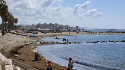 2 Bedroom Ground Floor Apartment in Puerto Banús - Image 4