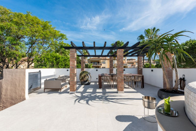 3 Bedroom Penthouse in Nueva Andalucía - Image 2
