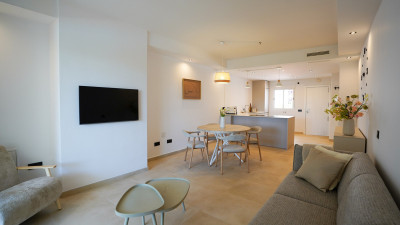 2 Bedroom Middle Floor Apartment in Nueva Andalucía