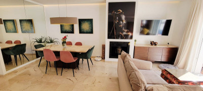 2 Bedroom Middle Floor Apartment in Puerto Banús - Image 4