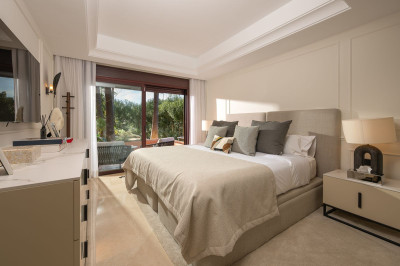 3 Bedroom Ground Floor Apartment in Nueva Andalucía - Image 4