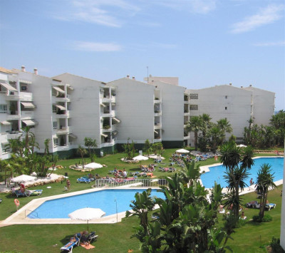2 Bedroom Middle Floor Apartment in Puerto Banús