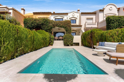 4 Bedroom Townhouse in Nueva Andalucía