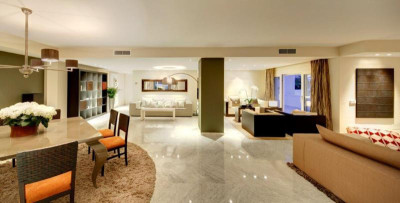 3 Bedroom Penthouse in Puerto Banús - Image 3