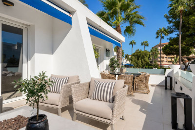 3 Bedroom Middle Floor Apartment in Nueva Andalucía - Image 1