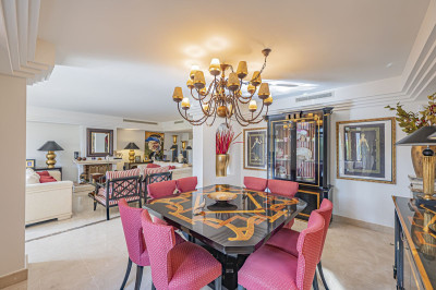 3 Bedroom Penthouse in Puerto Banús - Image 5