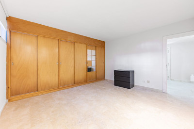 4 Bedroom Semi-Detached House in Nueva Andalucía - Image 5