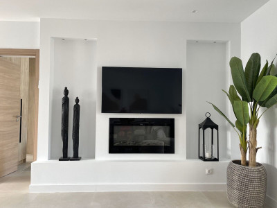 2 Bedroom Ground Floor Apartment in Nueva Andalucía - Image 3
