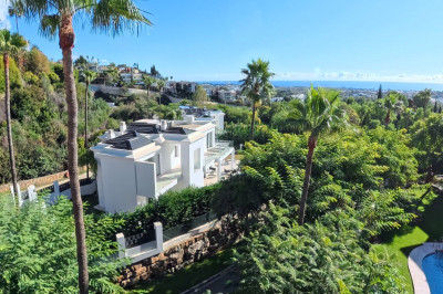 3 Bedroom Middle Floor Apartment in La Quinta