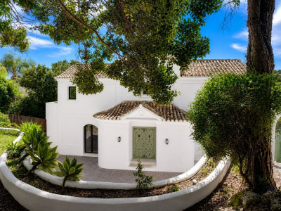 5 Bedroom Detached Villa in El Madroñal - Image 3