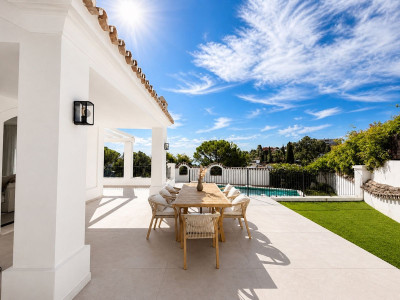 5 Bedroom Detached Villa in El Madroñal - Image 4