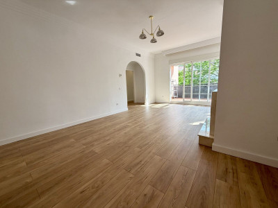 3 Bedroom Top Floor Apartment in Nueva Andalucía - Image 3