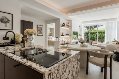 3 Bedroom Ground Floor Apartment in La Quinta - Image 4