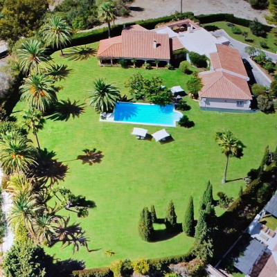 4 Bedroom Detached Villa in La Quinta - Image 1
