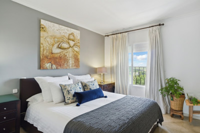 4 Bedroom Penthouse Duplex in Nueva Andalucía - Image 5