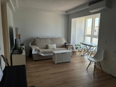 1 Bedroom Middle Floor Apartment in Nueva Andalucía - Image 2