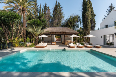 5 Bedroom Detached Villa in Nueva Andalucía - Image 5