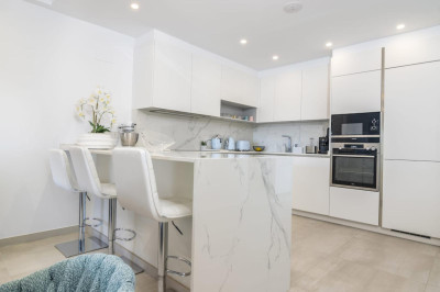 3 Bedroom Penthouse Duplex in Puerto Banús - Image 4