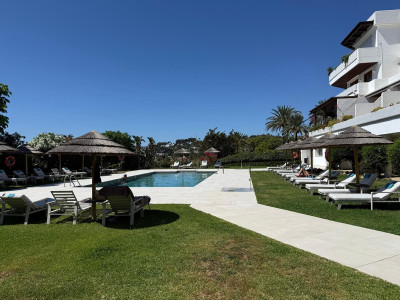 1 Bedroom Ground Floor Apartment in Nueva Andalucía - Image 1