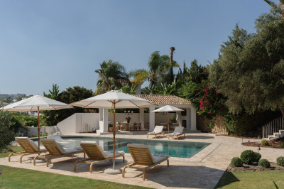 4 Bedroom Detached Villa in Nueva Andalucía - Image 3