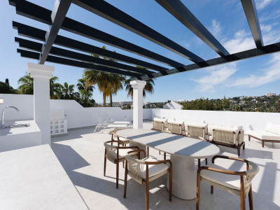 3 Bedroom Penthouse in Nueva Andalucía - Image 1