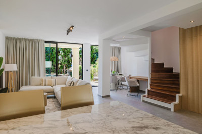 3 Bedroom Townhouse in Nueva Andalucía - Image 2