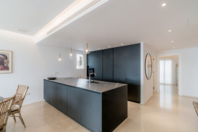 2 Bedroom Penthouse in Puerto Banús