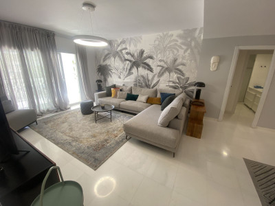 3 Bedroom Middle Floor Apartment in Puerto Banús