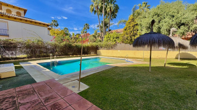 4 Bedroom Townhouse in Puerto Banús - Image 1