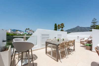 3 Bedroom Penthouse Duplex in Nueva Andalucía - Image 4