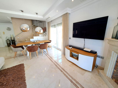 3 Bedroom Penthouse Duplex in Nueva Andalucía - Image 3